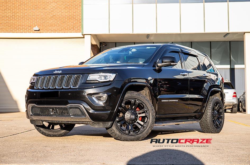 JEEP-GRAND-CHEROKEE-MONSTER-XD-MATTE-BLACK